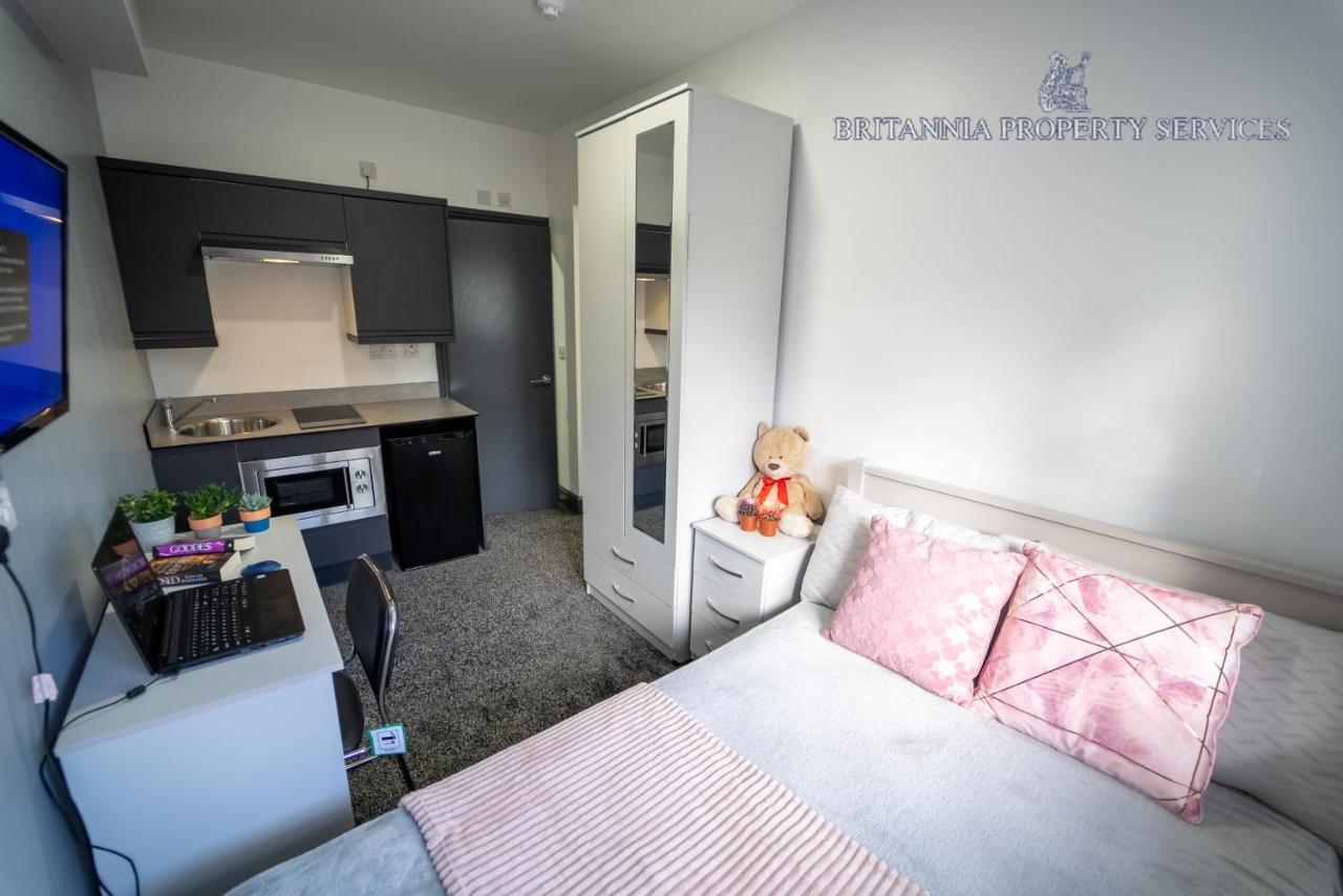 Free Parking Cosy Studios Close To City And Qe And Uob! Birmingham Exterior foto